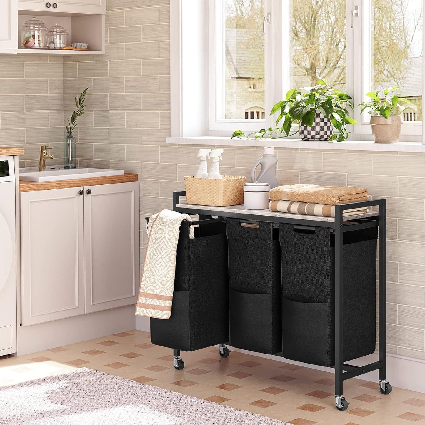 Cesto Ropa Sucia, 3 x 39,8 L, Mueble Ropa Sucia, con Ruedas, 3 Bolsas Colada, Cesto Colada, con Estante, Greige y Negro, HOOBRO, 6