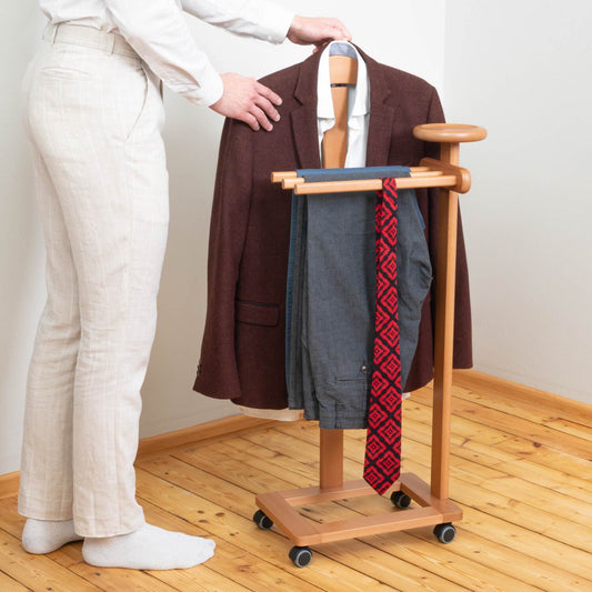 Tatkraft Lord - Galán de noche mueble, Madera, Made in Italy, Galán de noche moderno, para Traje, Pantalón y Camisa, Color Cerezo