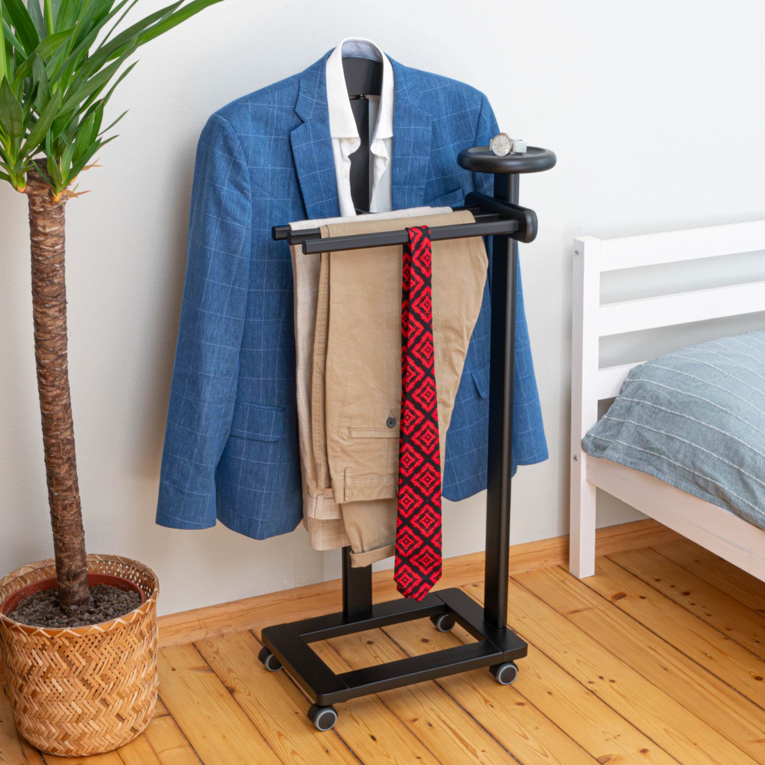 Galán de Noche, Galan de noche mueble, Galán de noche para dormitorio Antiguo, Madera, Negro, Tatkraft Baron, 35