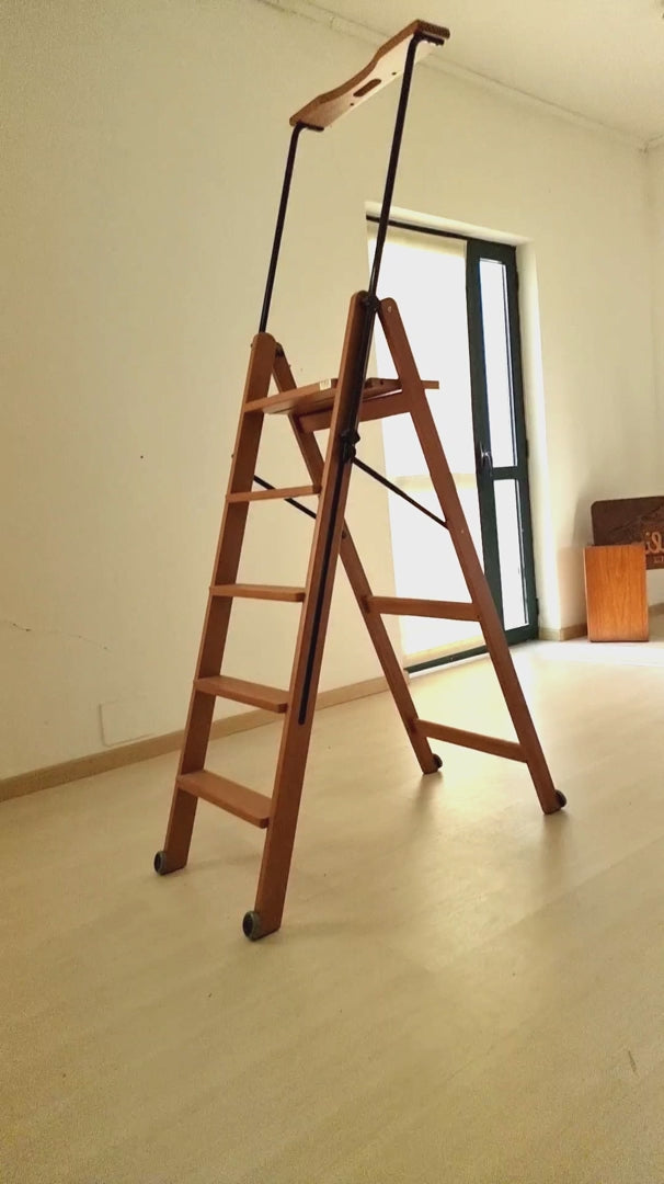 Escalera de madera, Escalera 5 peldaños, ARIT TUSCANIA 5 Video