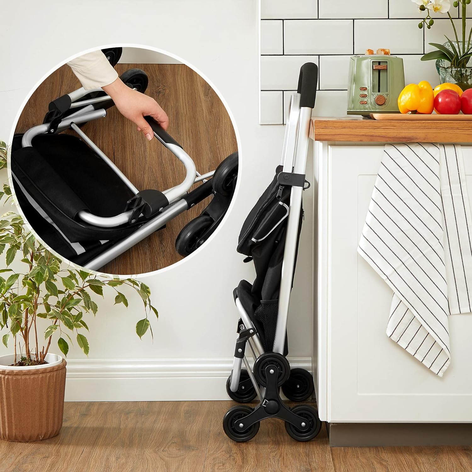 Carro de Compra, Carrito de Compra, Plegable con Ruedas Sube escaleras, Bolsa refrigerante, 35L, Negro, SONGMICS, 2